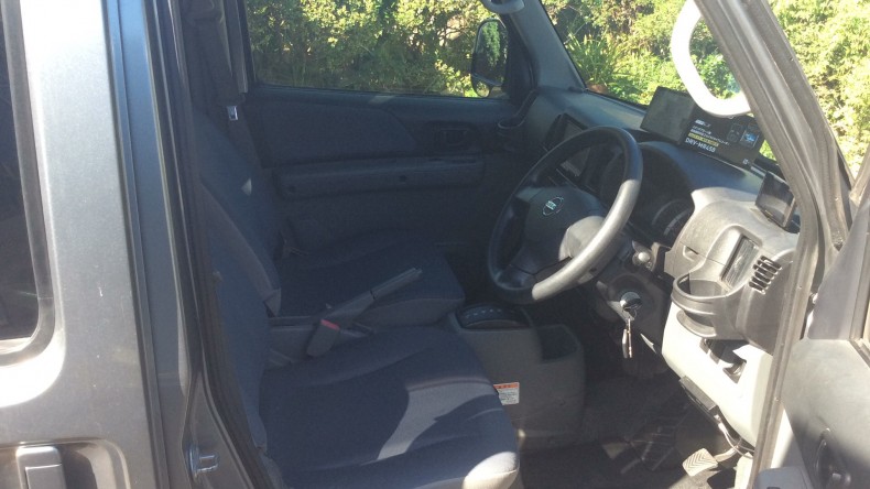 内装前方シート