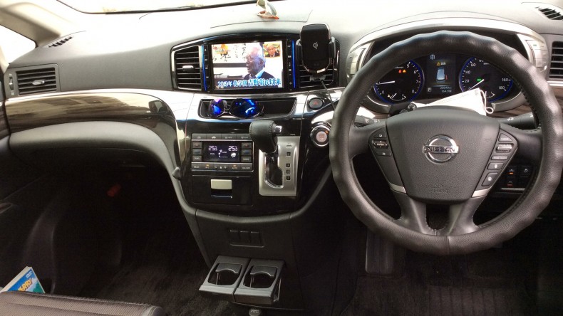 内装インパネ全体