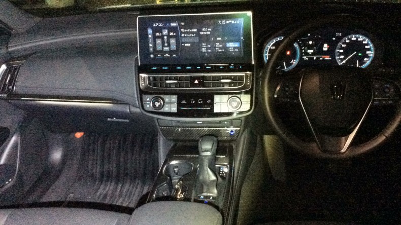 内装インパネ全体