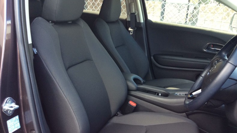 内装前方シート