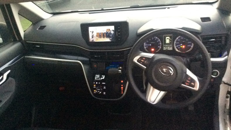 内装インパネ全体