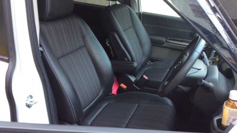 内装前方シート