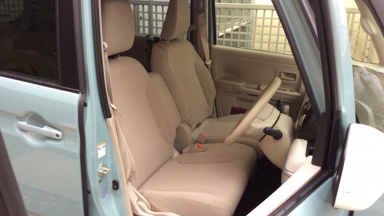 内装前方シート