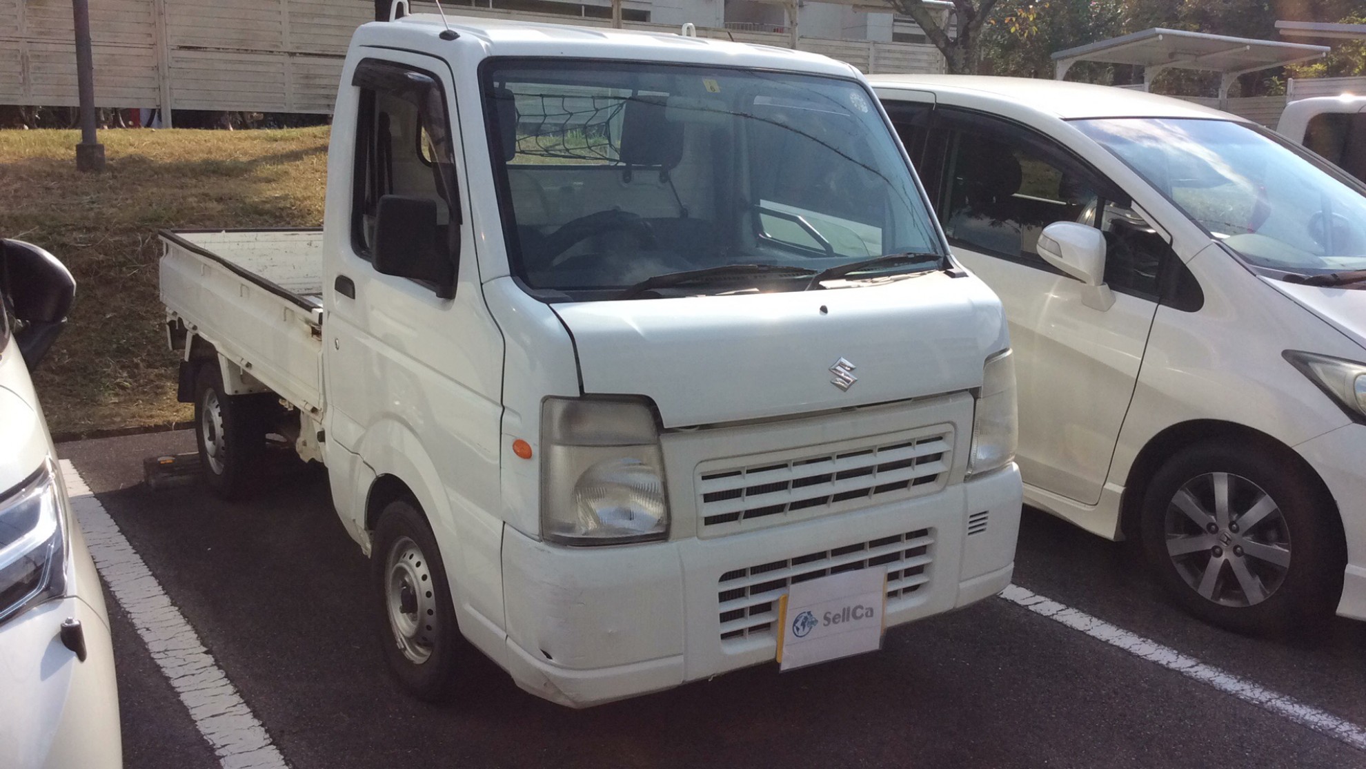 外装右前