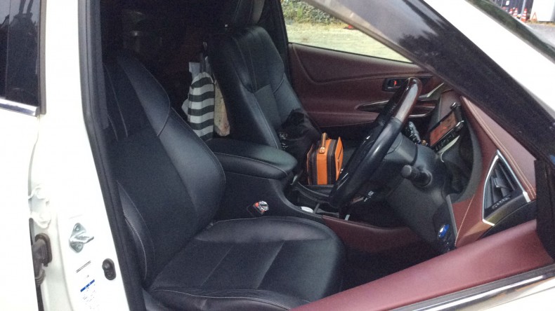 内装前方シート