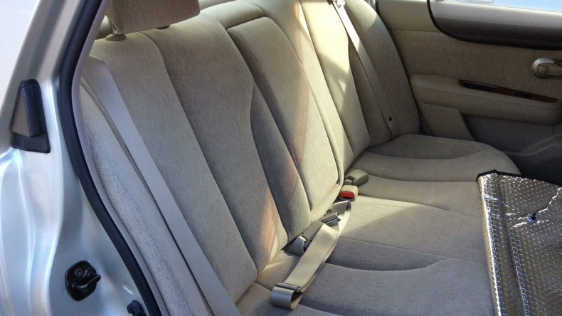 内装後方シート