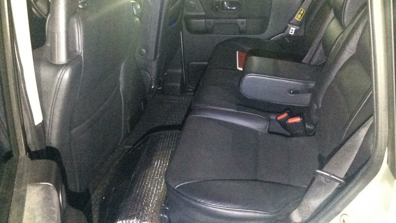 内装後方シート