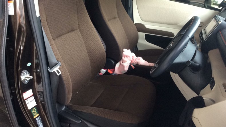 内装前方シート