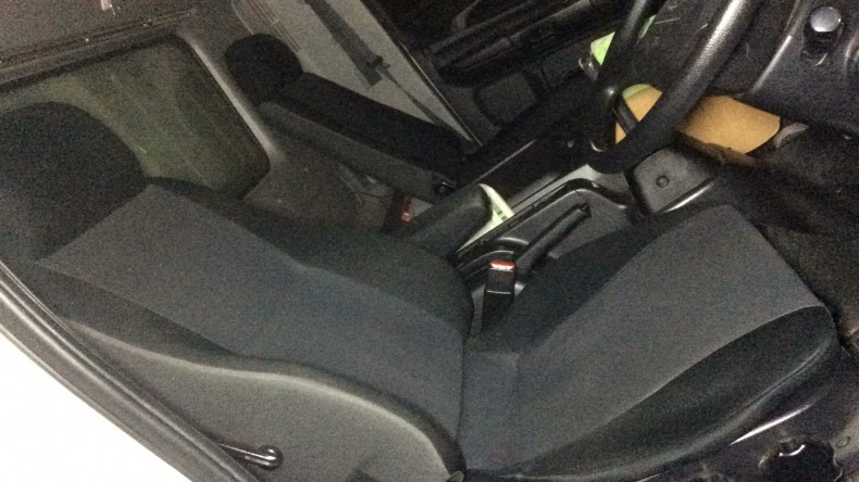 内装前方シート