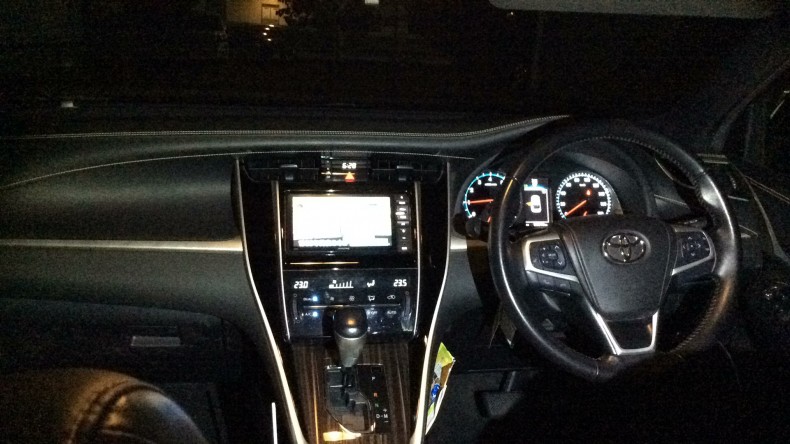 内装インパネ全体