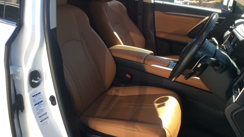 内装前方シート