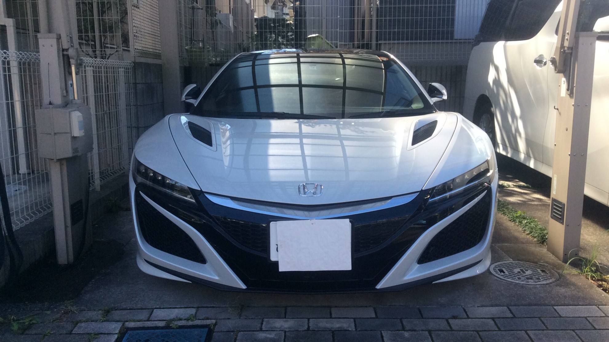 外装前方