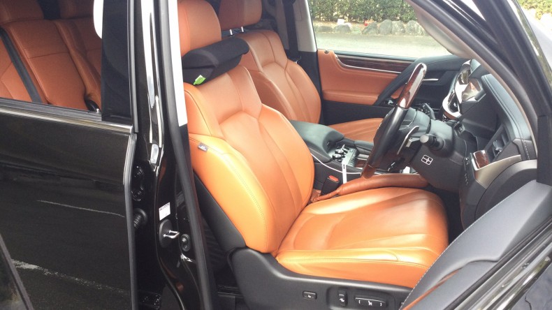 内装前方シート