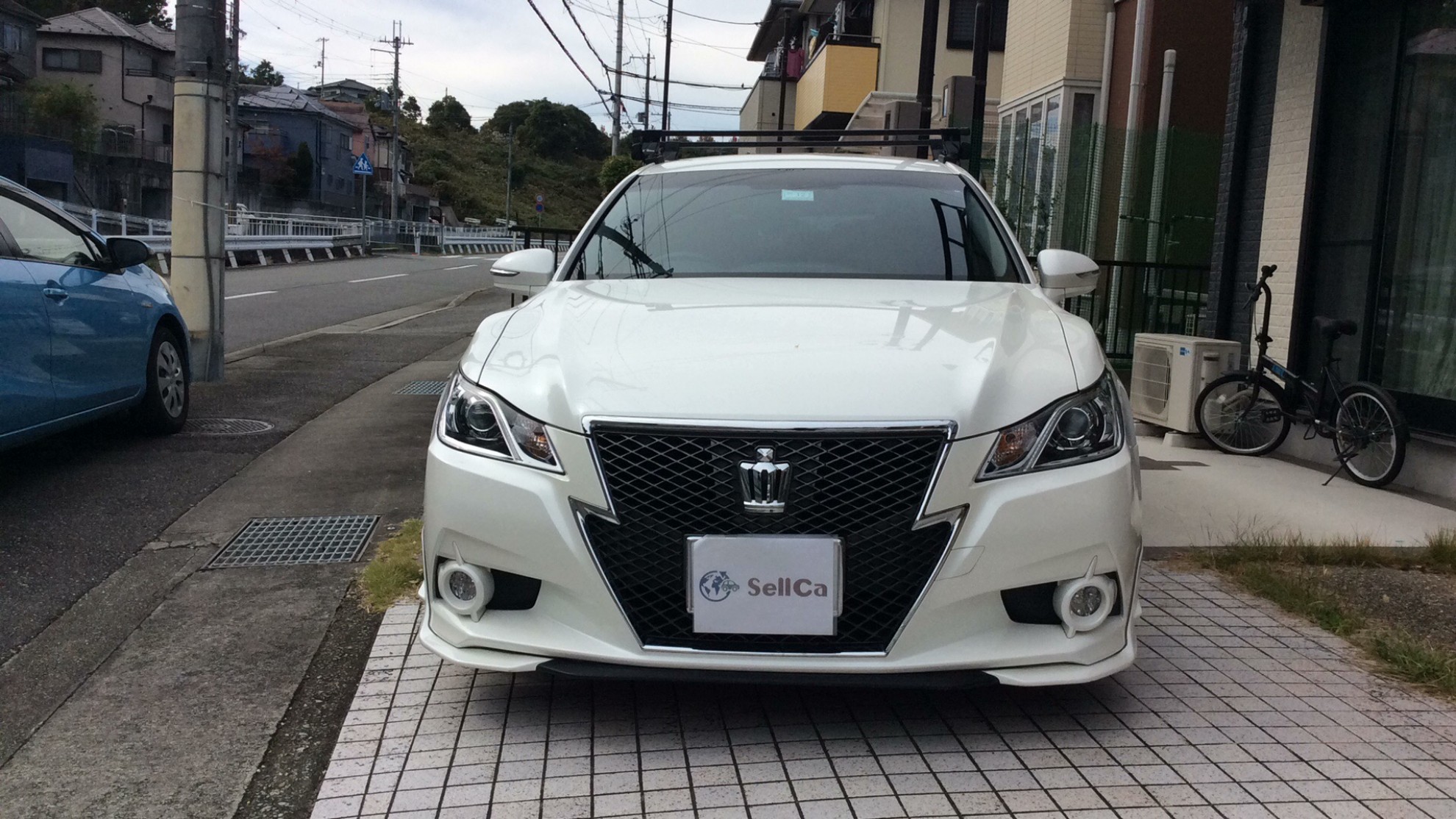 外装前方