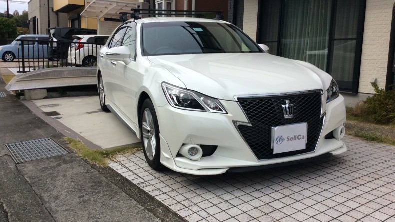 外装右前