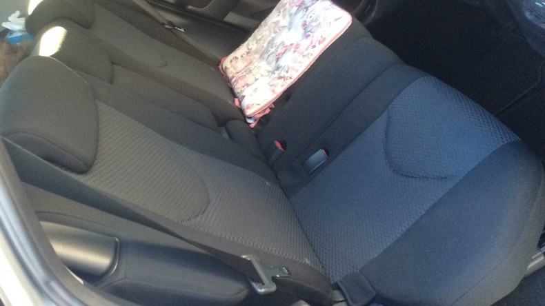 内装後方シート