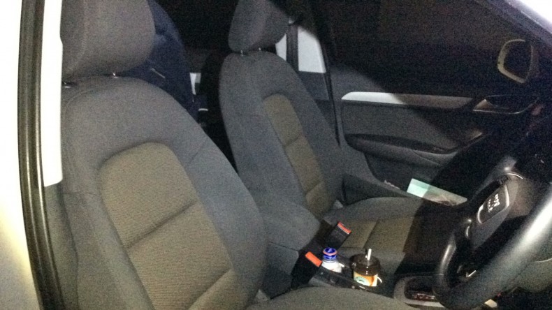 内装前方シート