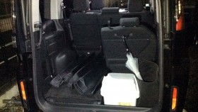 内装トランク