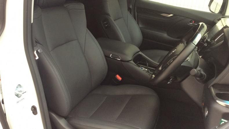 内装前方シート