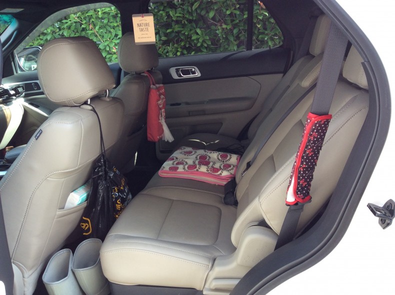 内装後方シート