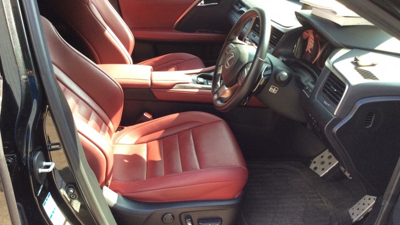 内装前方シート