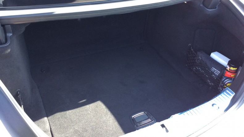 内装トランク