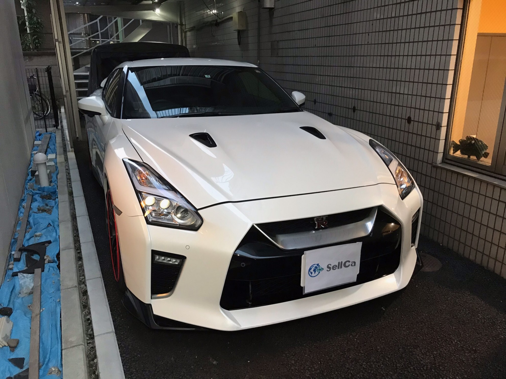 外装右前
