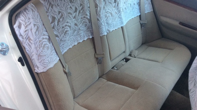 内装後方シート