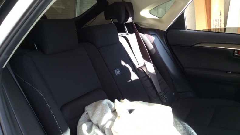 内装後方シート