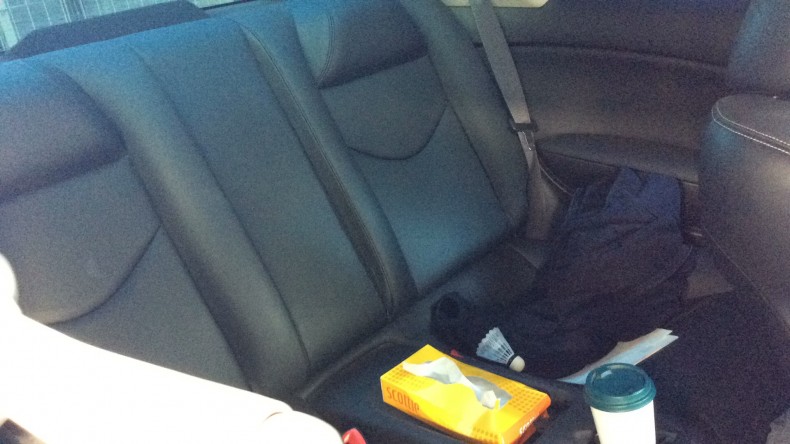 内装後方シート