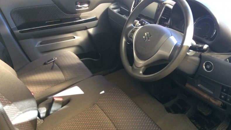 内装前方シート