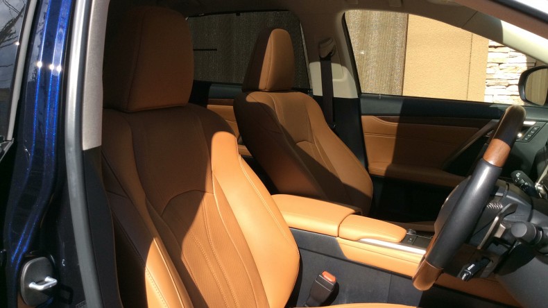 内装前方シート