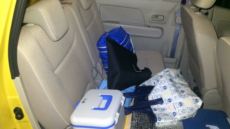 内装後方シート