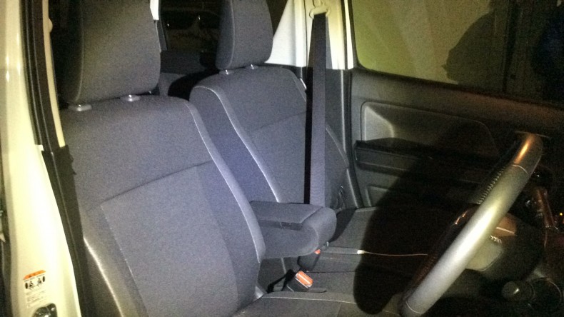 内装前方シート