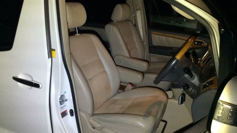 内装前方シート