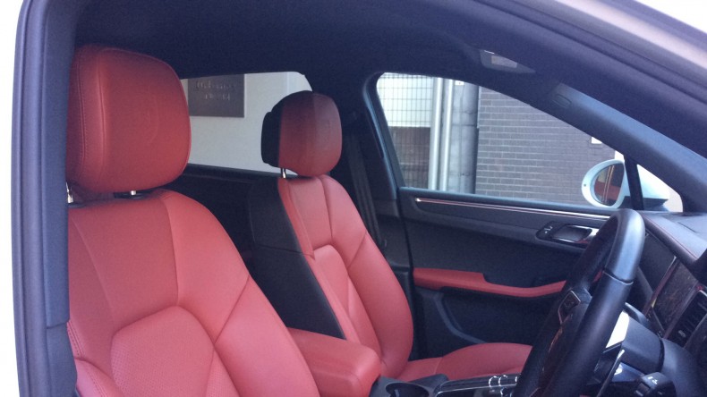 内装前方シート