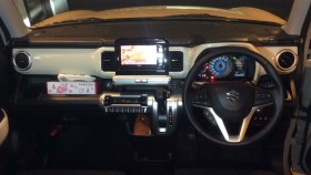 内装インパネ全体