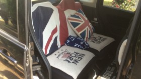 内装後方シート