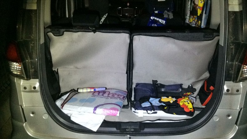 内装トランク