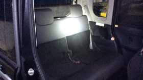 内装後方シート