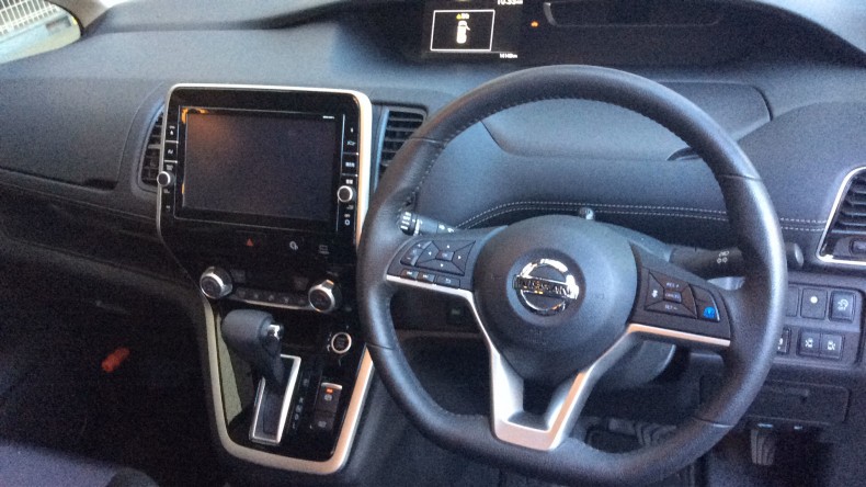 内装インパネ全体