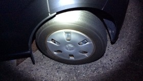 タイヤホイール前