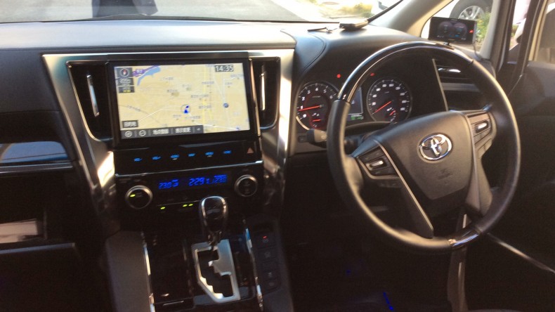 内装インパネ全体