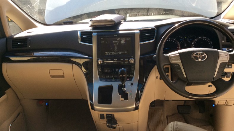 内装インパネ全体