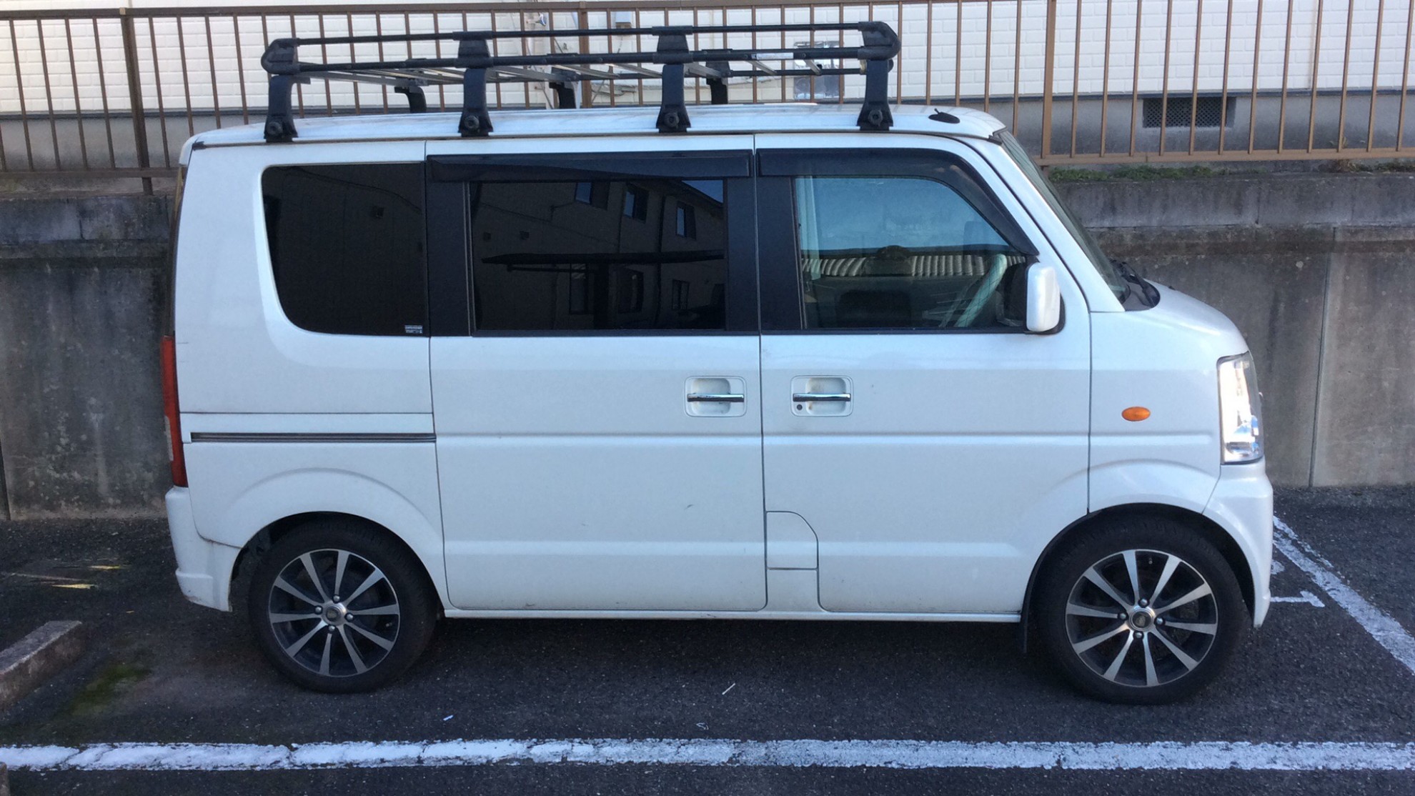 外装右