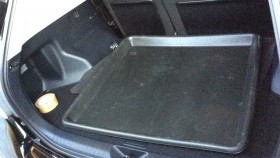 内装トランク