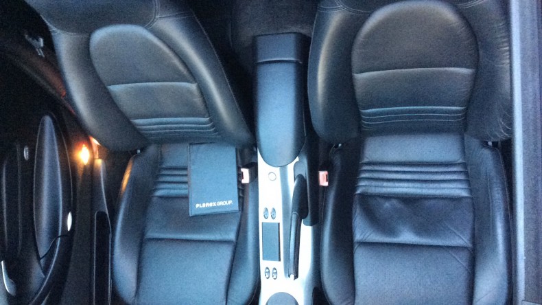 内装前方シート