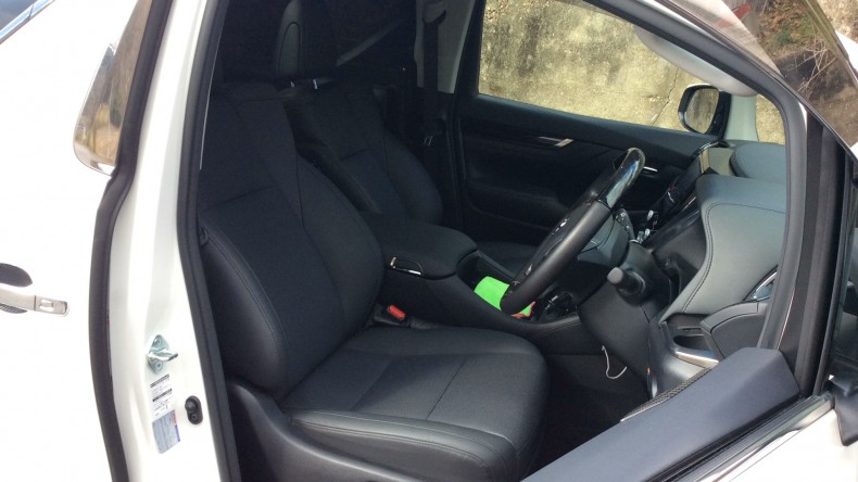 内装前方シート