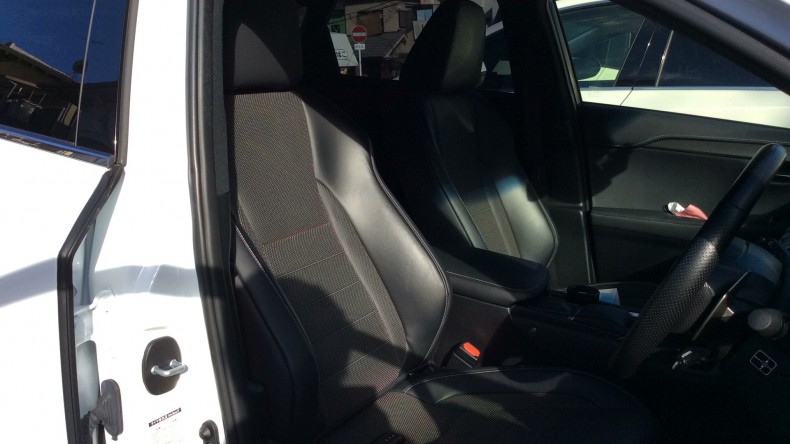 内装前方シート