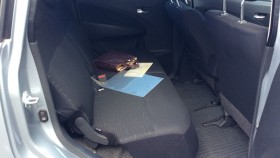 内装後方シート